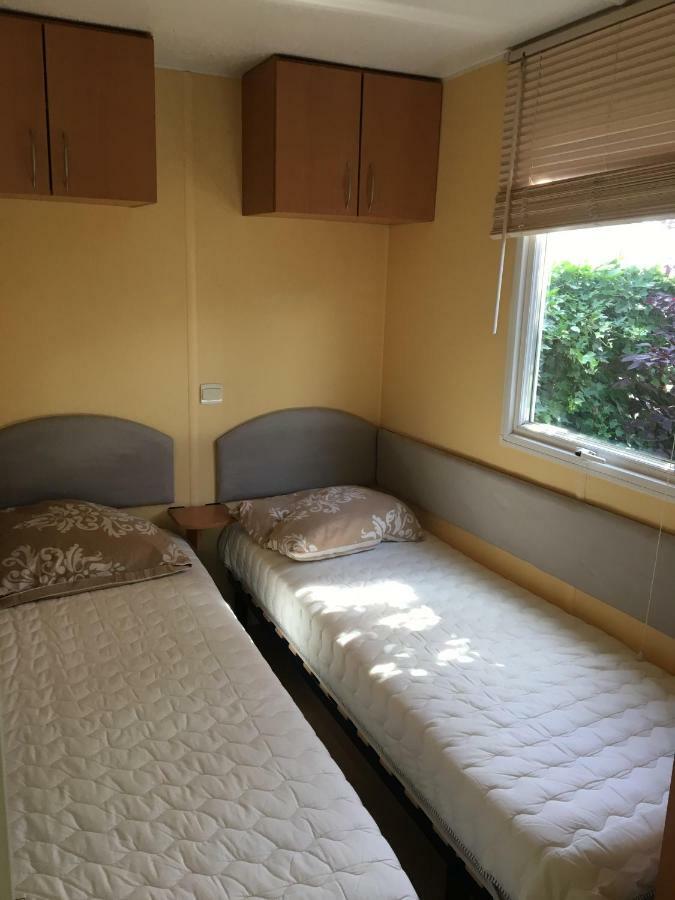 Chalet "Clara " Sint Annaland Luaran gambar